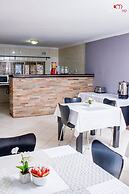 Rose Villa Lodge