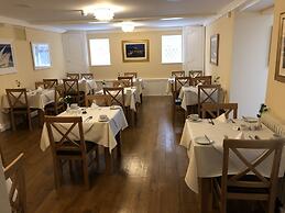 Almorah hotel