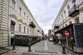 Paskunji Residence