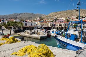 Spitakia Halki