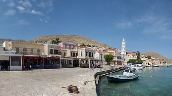 Spitakia Halki