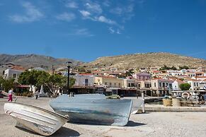 Spitakia Halki