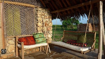 Pangani Cliffs Lodge