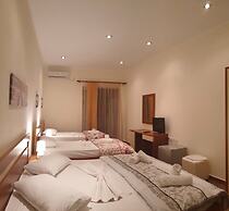 Golden Hotel