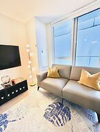 Toronto Rooms and Suites