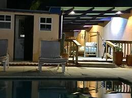 Caribbean Cozy Cove