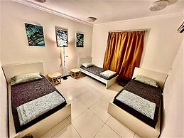 Home Stay Hostel