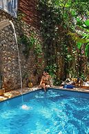 Le Muuch Hotel