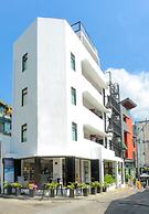 Gomez House