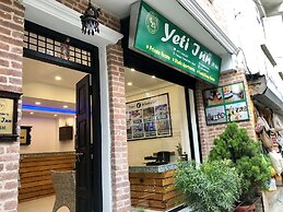 Yeti Inn