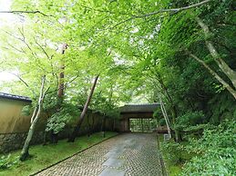 UNZEN HANZUIRYO