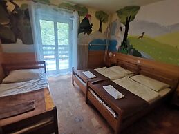 Hostel pod Voglom