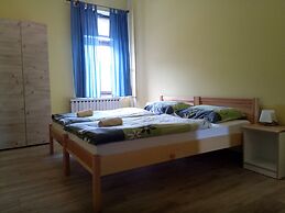 House Budkovic - Hostel