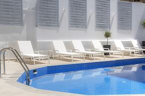 Naiades Marina Hotel