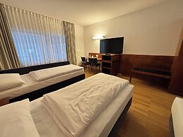 Hotel4you