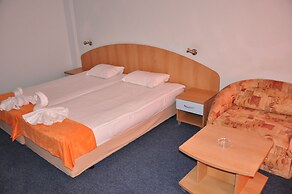 Hotel BelleVille