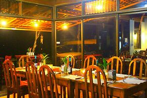 Ceiba Tree Lodge