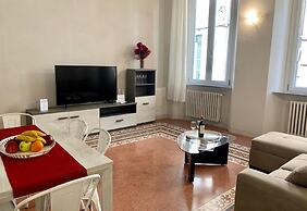 Regis Condo
