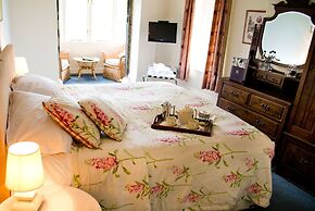 Monsal Head Hotel