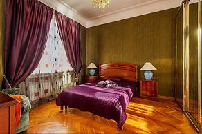 GM Apartment New Arbat 31-12
