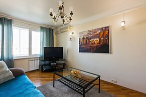 GM Apartment Oruzheynyi 5
