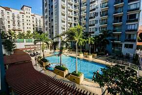 HnM Management - One Palm Tree Villas