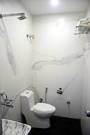 Hotel Gharonda
