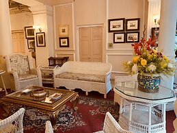 The Elgin Fairlawn Kolkata