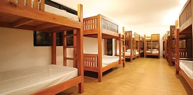 A&A Garden Suites