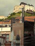 Hotel pod hradom
