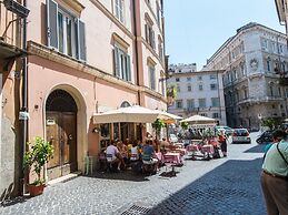 RSH Piazza Navona Charming Apartment 2