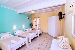 Apple Hotel