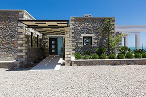 Villa Blue Skyline