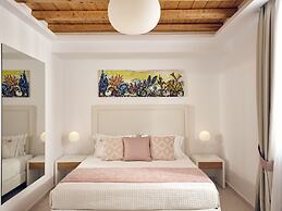 ΑRCS Suites & Residences