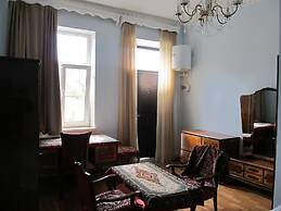 Artush & Raisa B&B