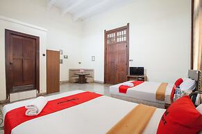 RedDoorz @ Lawang