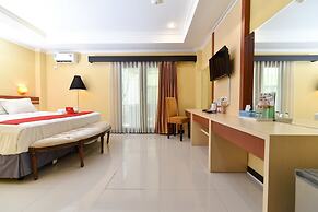 RedDoorz Plus near Mall Bali Galeria 2