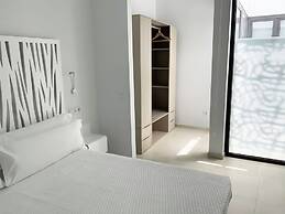 Feelathome Rivero Apartments