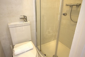 R2 Medium Studio