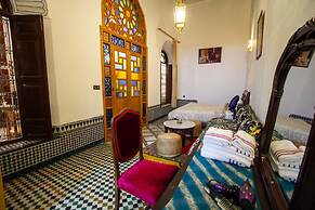 Dar Alami Salaj