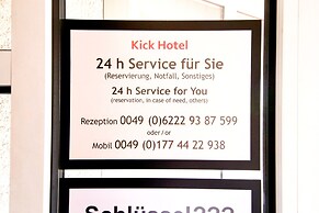 Hotel Kick