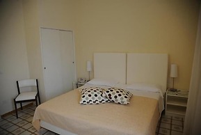 Via Capo Rooms