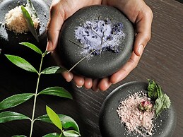 Dhawa Yura Kyoto
