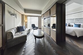 Dhawa Yura Kyoto