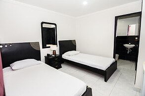 Hotel Puerta de Oro