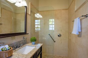 Bayview Vacation Apartments