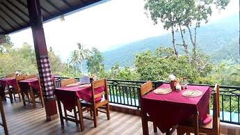 Aris Homestay and Warung Made
