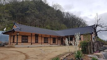 Moonlight House