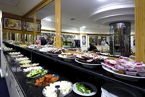 Hotel Ozbek