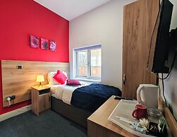 Wellesley Hotel